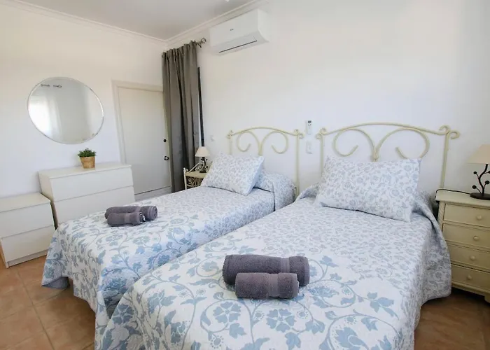 Tess Villa Azahara